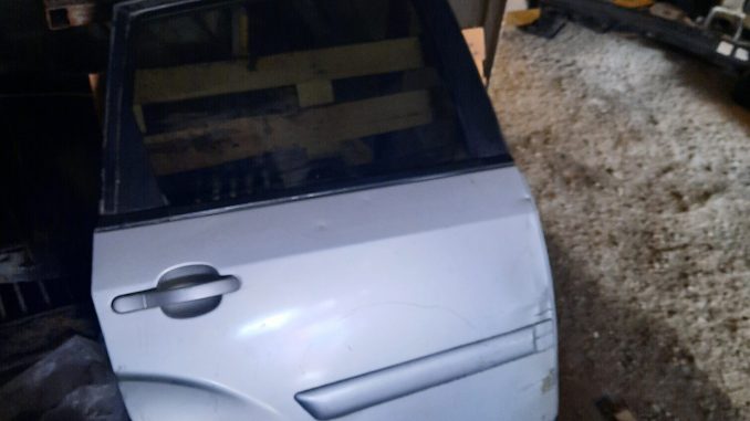 Ford Fiesta Sağ Arka Kapı Ford Fiesta Sağ Arka Kapı