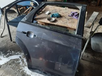 Ford Focus 2.5 Sağ Arka Kapı