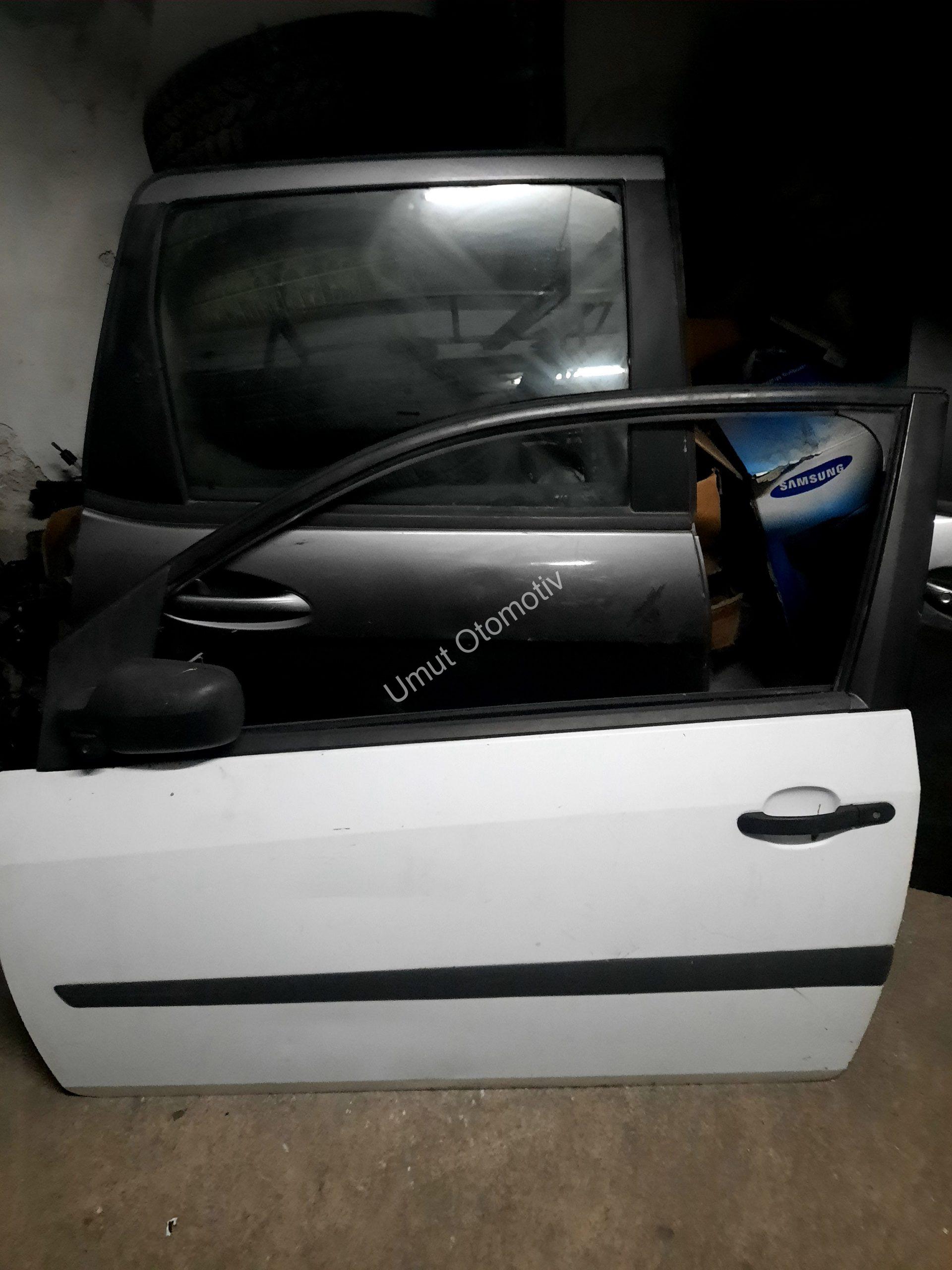 Ford Fiesta Tek Kapı Sol Ön Çıkma Kapı Ford Fiesta Tek Kapı Sol Ön Çıkma Kapı