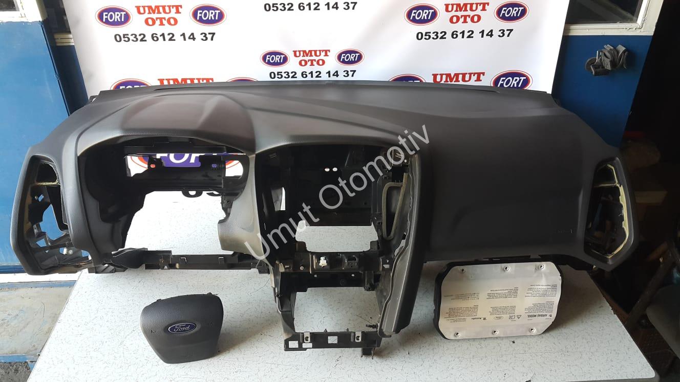 Ford Focus 2011-2018 Ön Göğüs