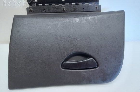 ford-focus-1999-2004-torpido-kapagi-cikma-orjinal Ford Focus 1999-2004 Torpido Kapağı Çıkma Orjinal