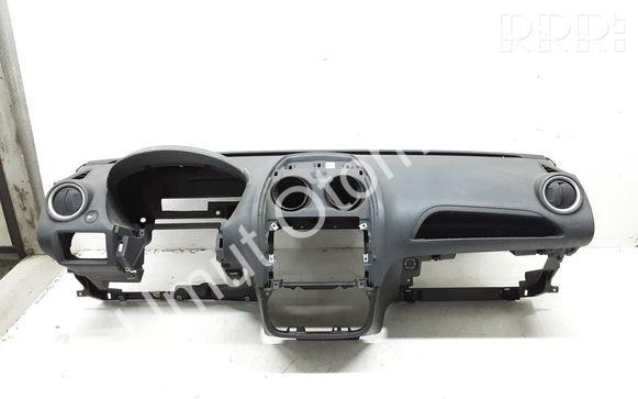 Ford Fiesta Çıkma 2003-2009 Ön Gögüs Torpido Ford Fiesta Çıkma 2003-2009 Ön Gögüs Torpido