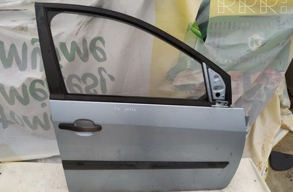 ford-fiesta-2003-2009-sag-on-kapi-gri-cikma-orjinal Ford Fiesta Çıkma 2003-2009 Sağ Ön Kapı Gri